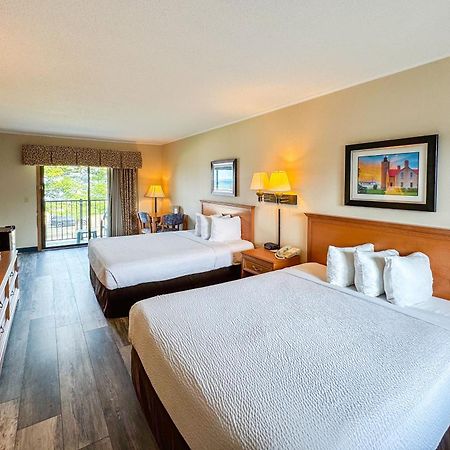 Days Inn By Wyndham Mackinaw City - Lakeview Exterior foto