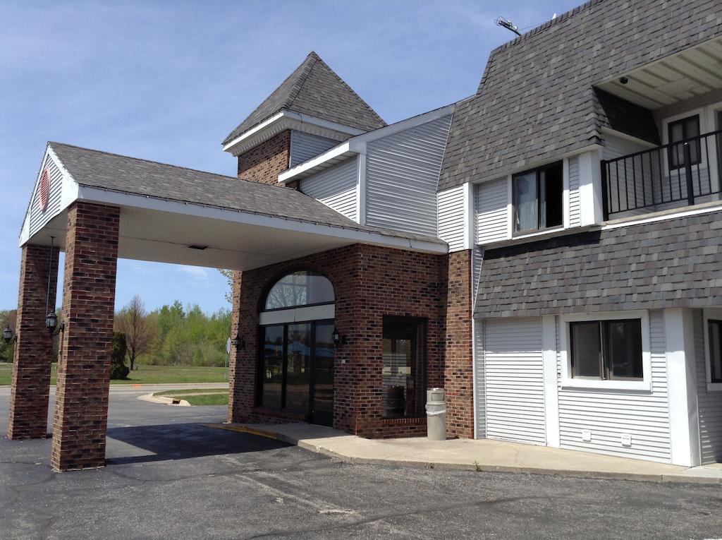Days Inn By Wyndham Mackinaw City - Lakeview Exterior foto